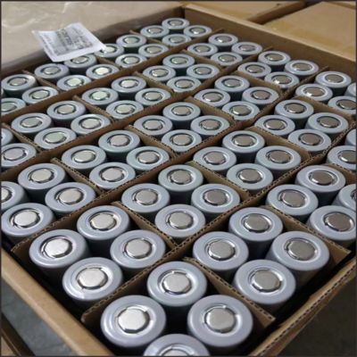 21700 lithium battery, 3.7V, capacity 5000mAh, round shape, strong light flashlight, power battery for electric tools