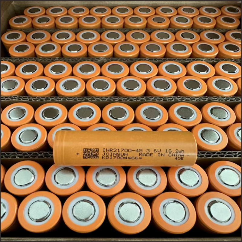 21700 lithium battery, 3.7V, capacity 5000mAh, round shape, strong light flashlight, power battery for electric tools